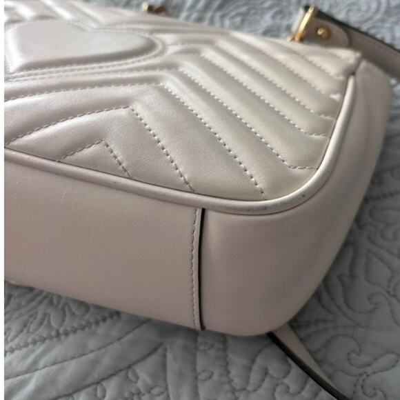 Gucci GG Marmont Small Chain Shoulder Bag Leather Chevron Logo Luxe Neutral Soft - Picture 12 of 15